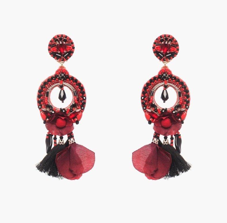 Passion flourishes in the Guaratiba earring. Deep red and black crystals, silk petals, and fringe give Guaratiba a sensual feeling that is sure to turn heads.
