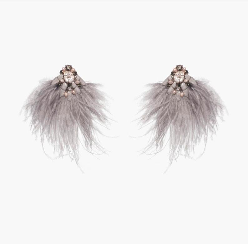 Artisan Niteroi-S Ostrich Feather and Mother-of-Pearl Earring For Sale