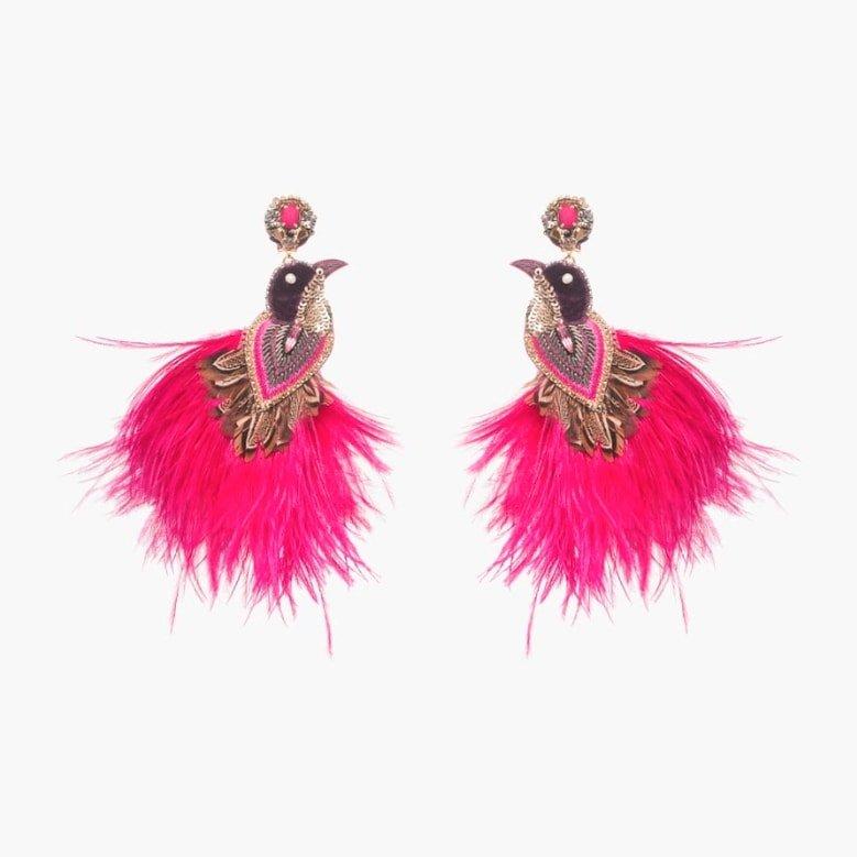 Be bold in the Flamengo earring. Large ostrich feathers and crystals make Flamengo a bold statement earring for any wardrobe. 
