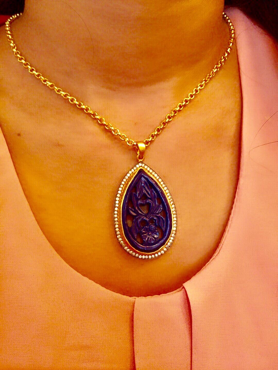 Meghna Jewels Handcrafted Carved Necklace Faux Lapis In New Condition For Sale In Hoffman Estates, IL