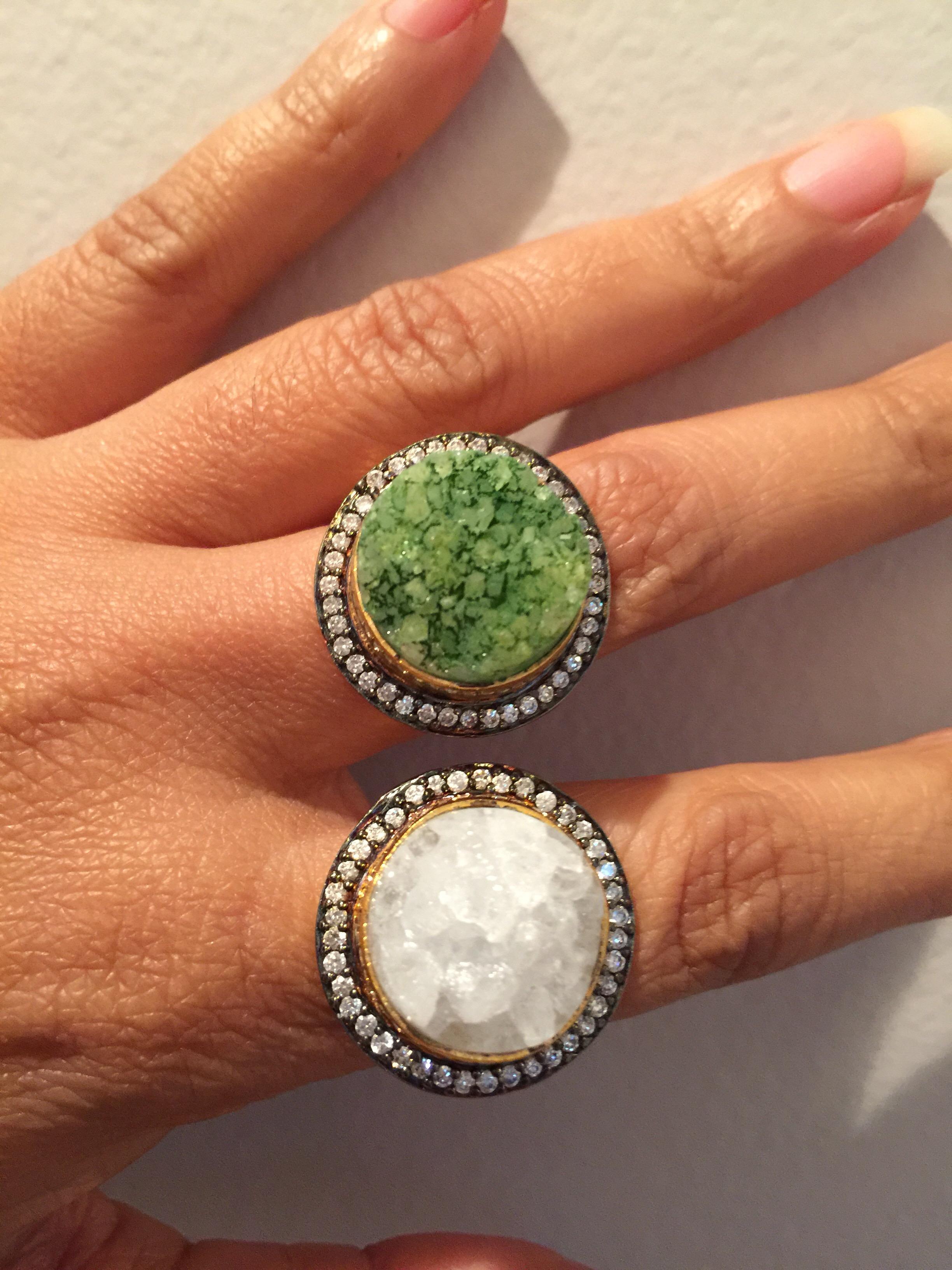 Meghna Jewels Handgefertigter runder Druzy-Ring  (Moderne) im Angebot