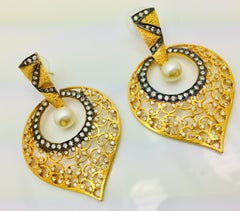 Leaf Filigree Cubic Zircon Pearl Earrings