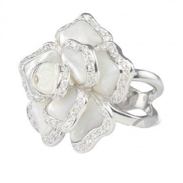 Contemporary Sterling Silver Rhodium Plating Flower Style Mother Of Pearl Fashion Ring byFeri For Sale