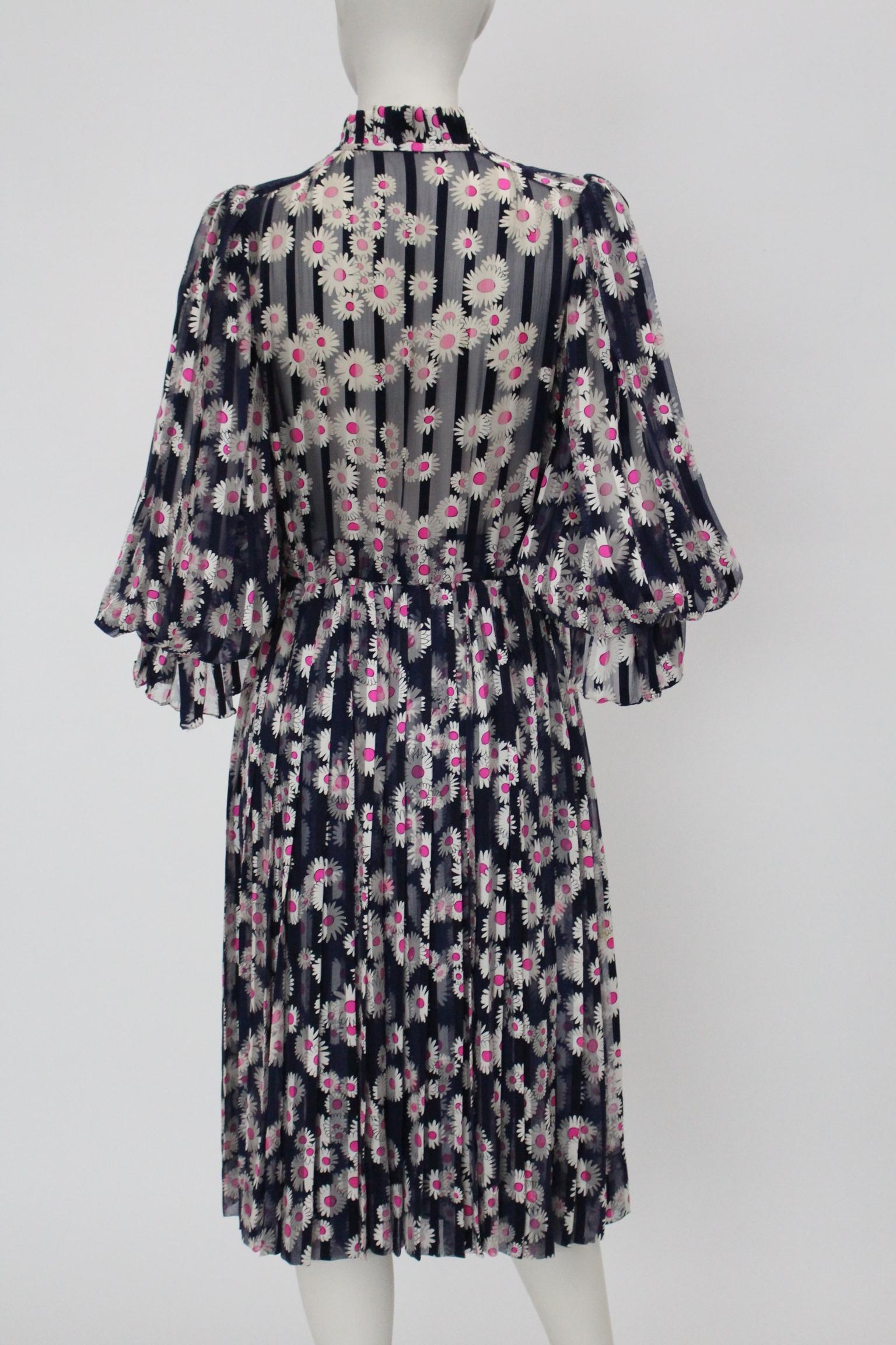 Black Blue Pleated Vintage Silk Day Dress with pink flowers 1980s