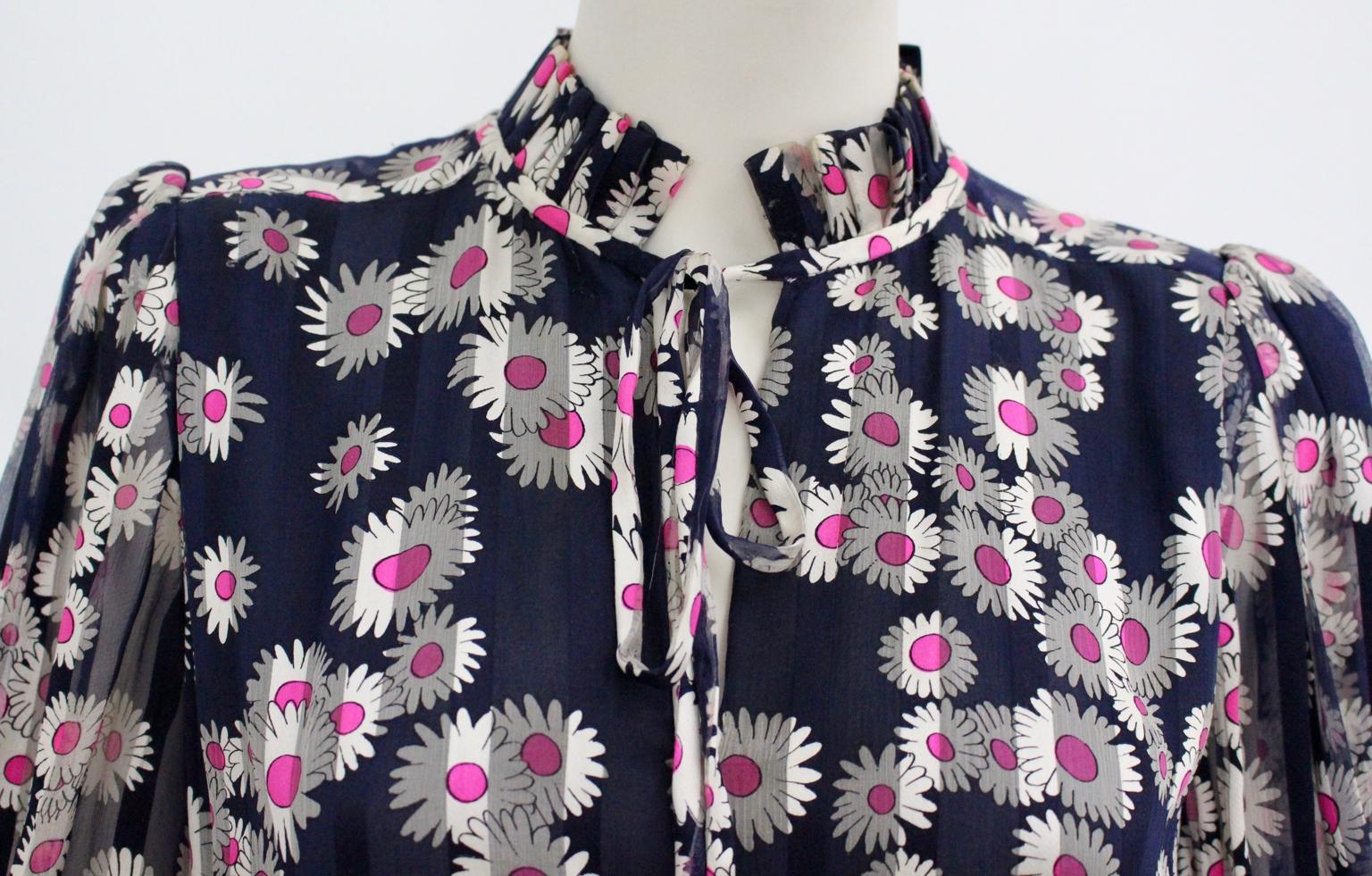 Blue Pleated Vintage Silk Day Dress with pink flowers 1980s 6