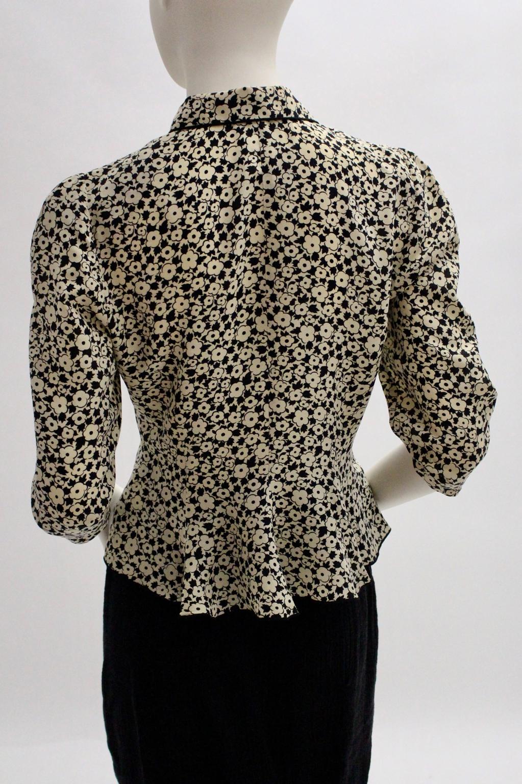 Lolita Lempicka Vintage Silk Blouse with Flower Allover Print  1980s For Sale 9