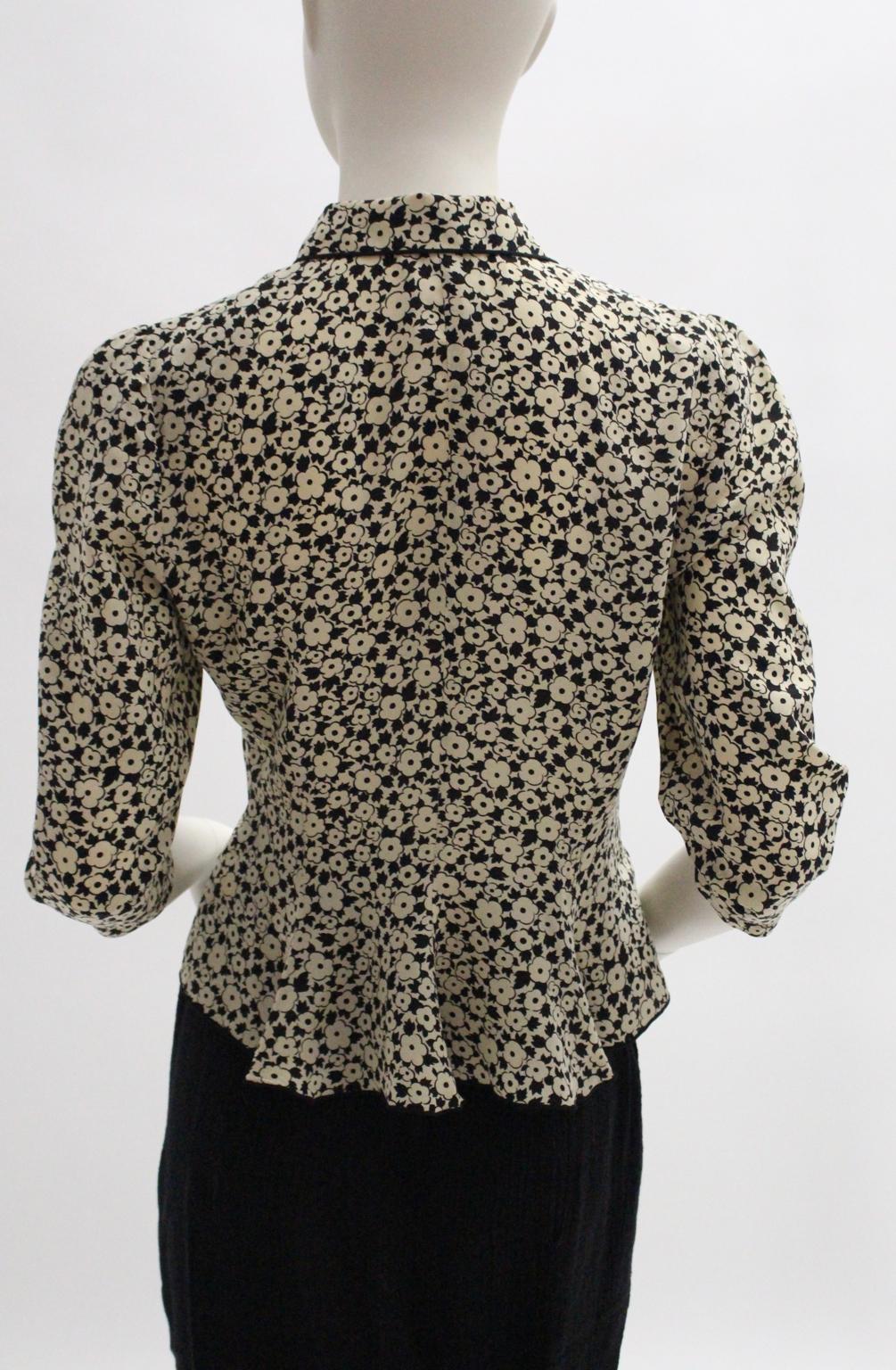 Lolita Lempicka Vintage Silk Blouse with Flower Allover Print  1980s For Sale 13