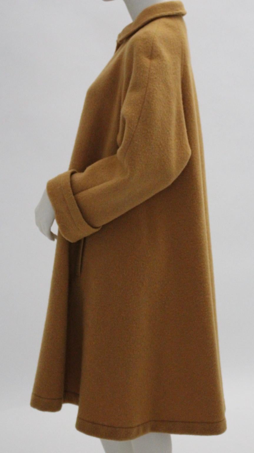 Guy Laroche Diffusion Paris Vintage Wool Coat 1970s For Sale 1
