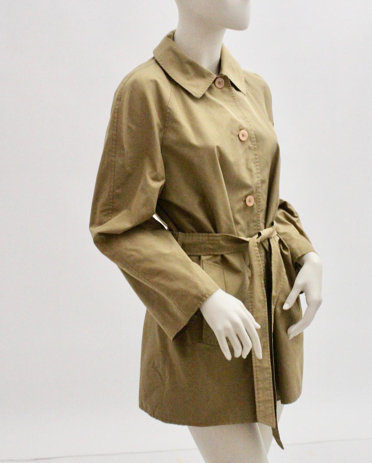 Alberta Ferretti Vintage Trenchcoat Italy  For Sale 4