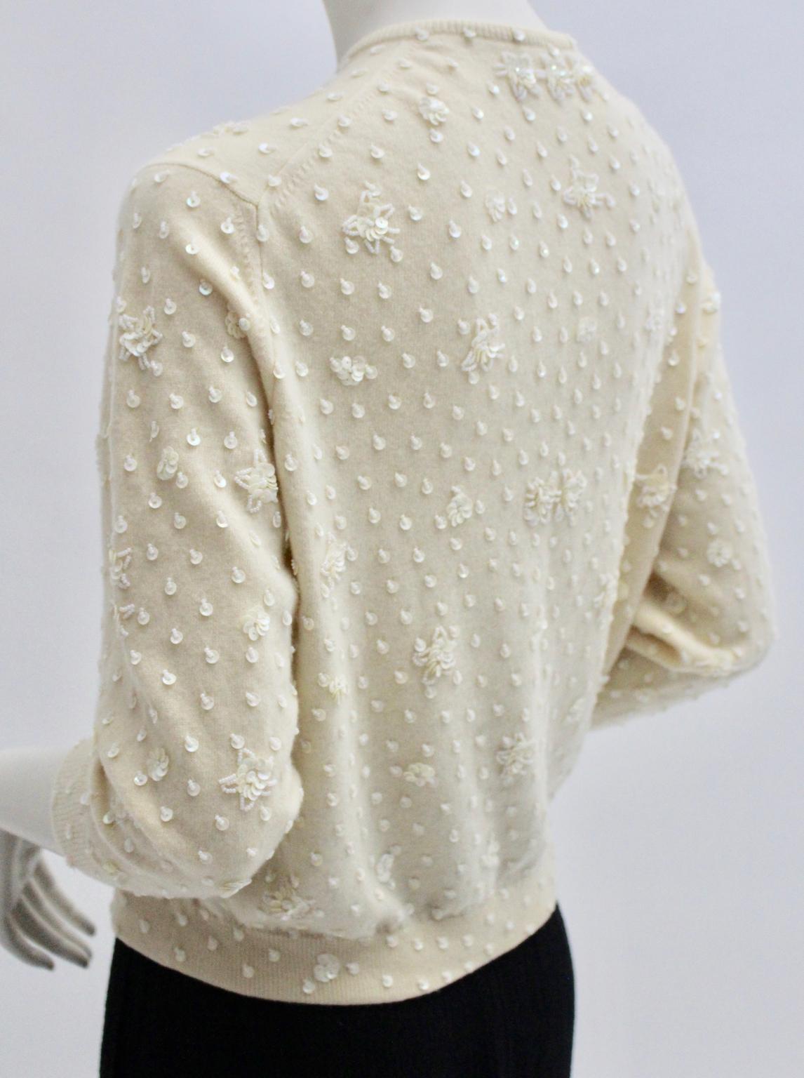 Women's Modette Vienna Off white Cashmere Knit Vest, 1950s For Sale