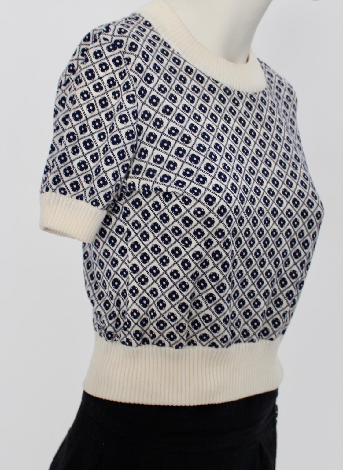 Rose Bernard Vintage Blue and White Allover Pattern Sweater 1960s For Sale 3