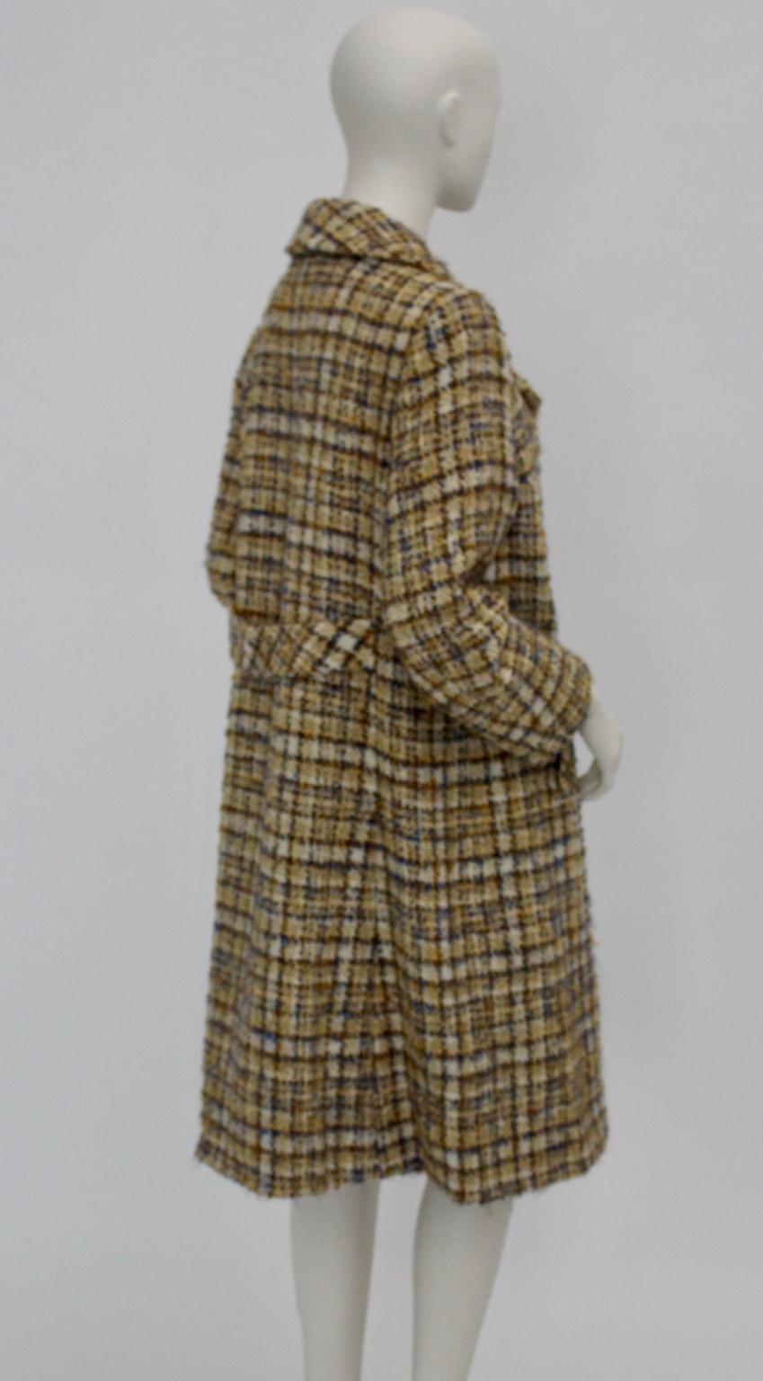 Herbert Schill Wool Tweed Boucle Double Breasted Coat circa 1968 Vienna For Sale 2