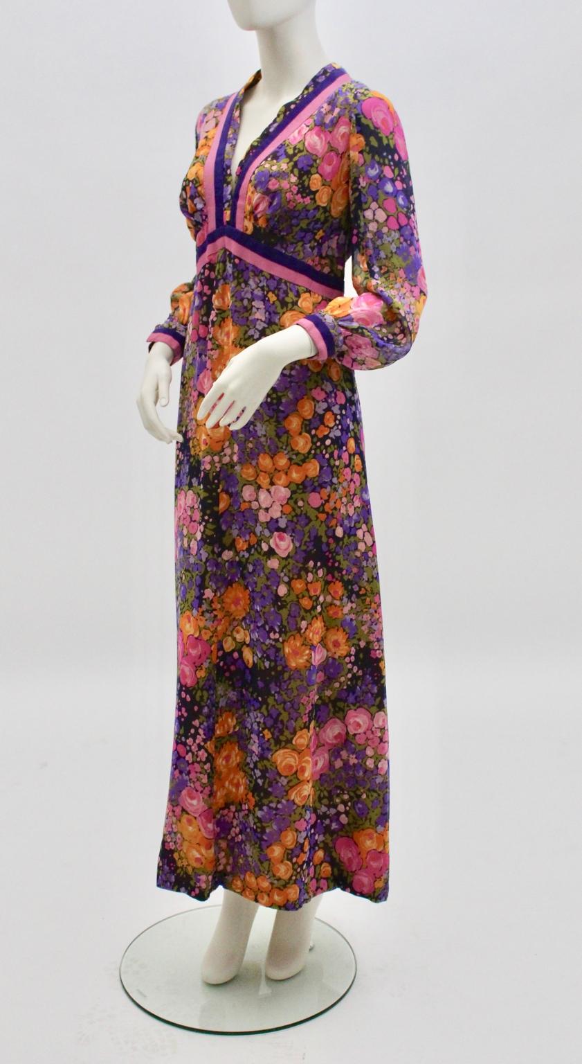 Women's Herbert Schill Vintage Flower Print Boho Maxi Dress 1970s For Sale