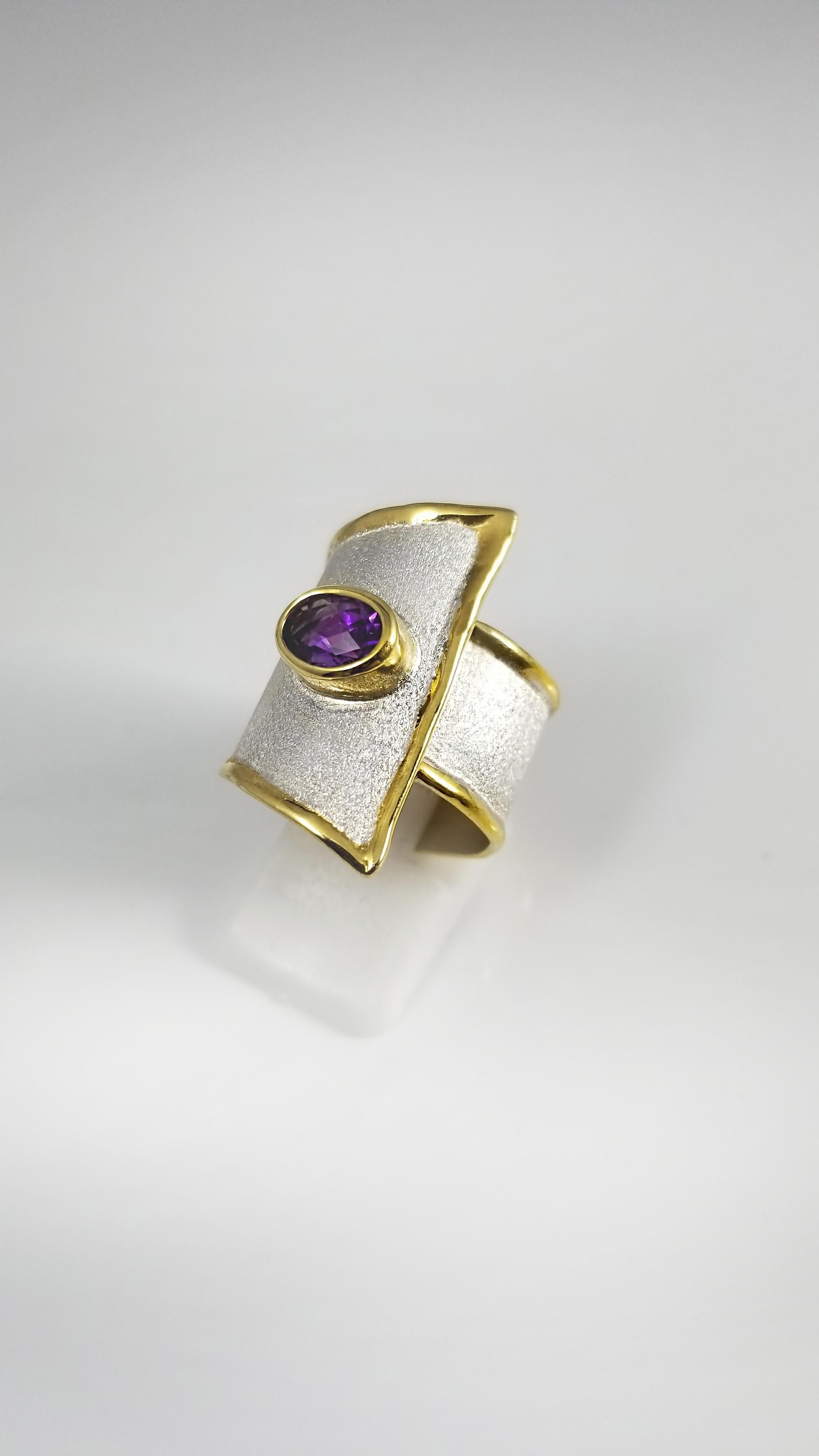 This handmade fine silver Statement Ring features a 1.25 Carat Amethyst. Inspired by the geometric era, this design is the Largest one of its family. The straight lines that this ring creates, frame and feature the stone, while it helps to make a