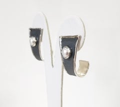 Yianni Creations 7 - 7.5 mm Pearl Fine Silver and Oxidized Rhodium Earrings