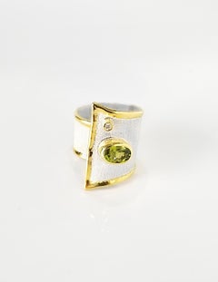 Yianni Creations 1.35 Carat Peridot and Diamond Fine Silver 24 Karat Gold Ring