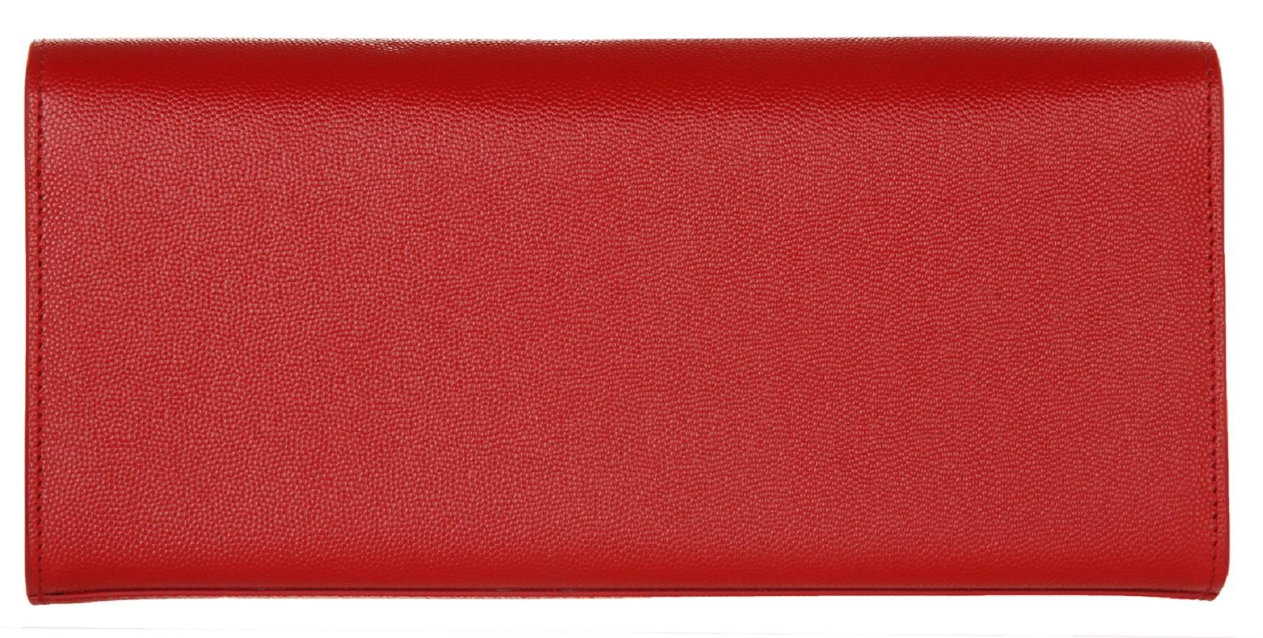 Saint Laurent Women Clutch Monogram Kate
Item number YSL002 Color red
Exterior Calfskin
Lining Canvas
Compartments: 1 main compartment; 1 slide compartment
Dimensions (width/height/depth) 27/12,5/5
Closure Magnetic Button snap closure
Weight in