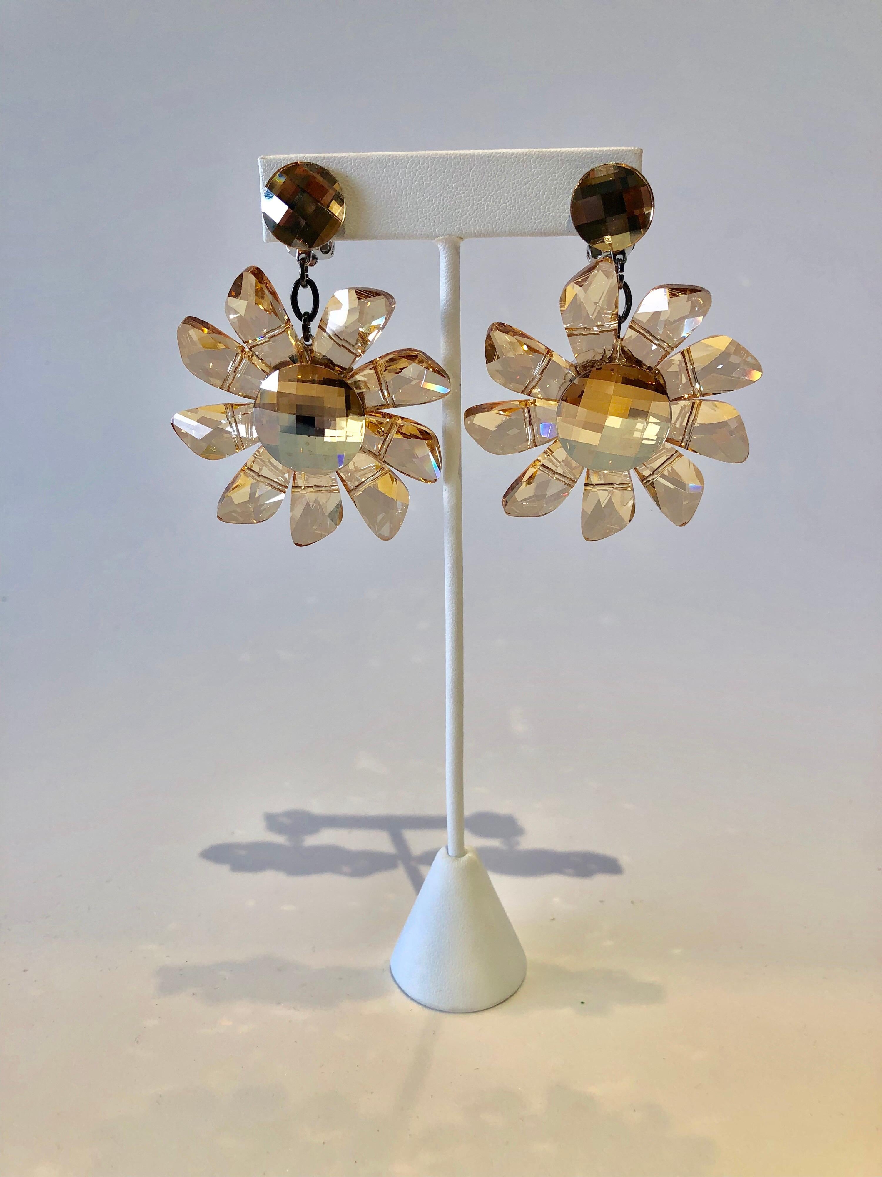 Vintage French Champagne Flower Statement Earrings  2