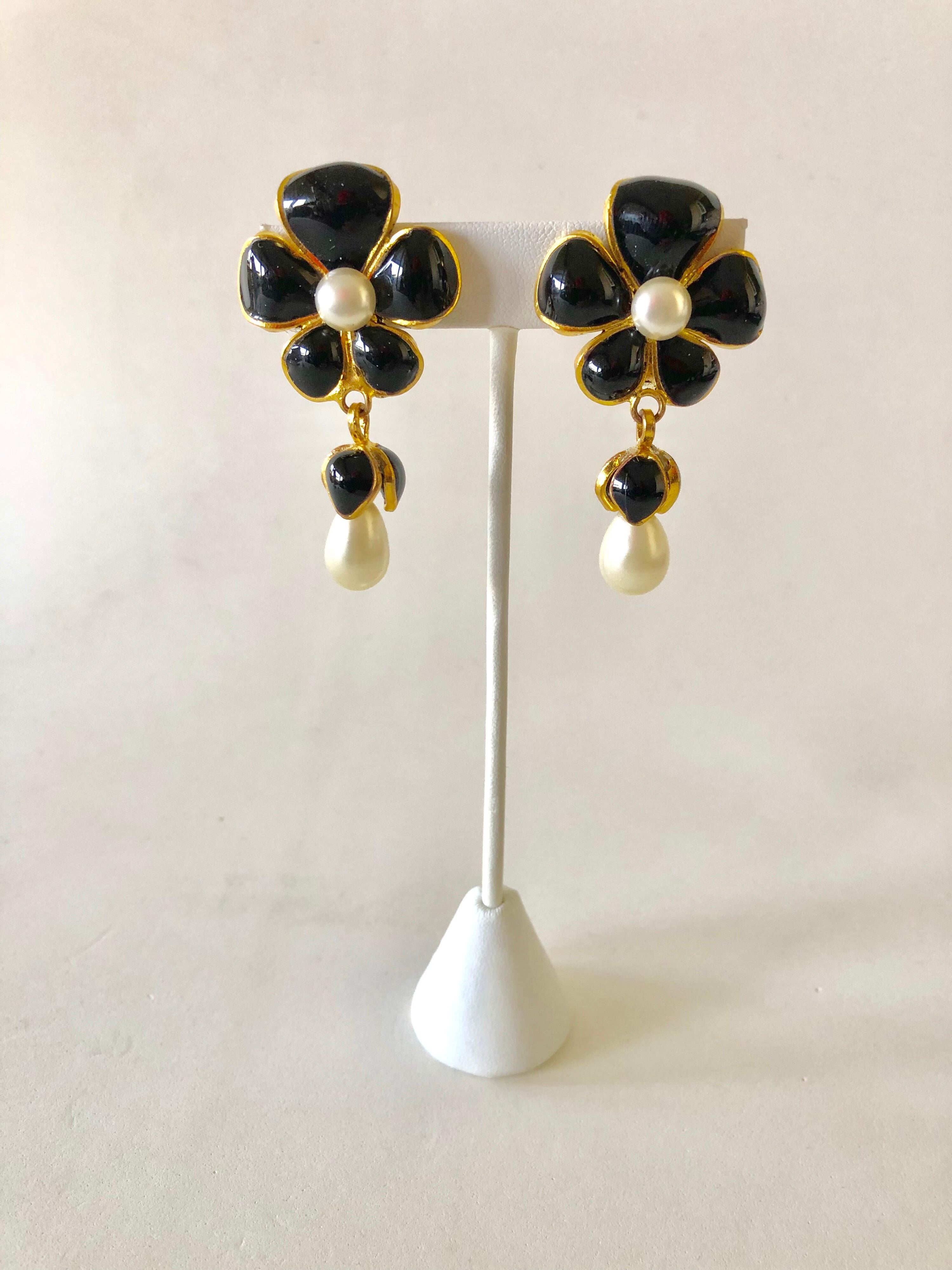 Vintage Chanel Black Pearl Flower Statement Earrings  1