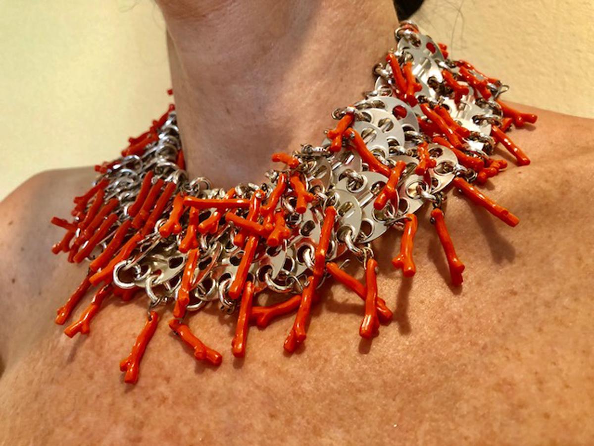  Articulated Architectural Modern Coral  Statement Bib Necklace, Italy 1960s In Excellent Condition In Palm Springs, CA