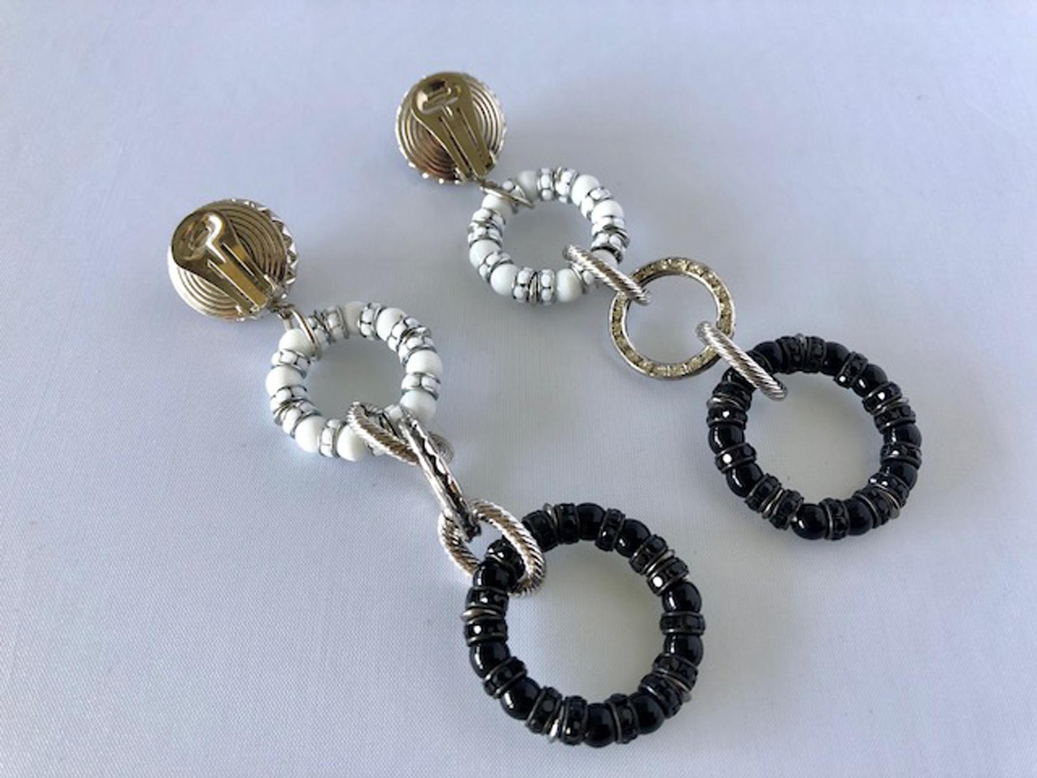  Architectural Black and White Circle Statement Earrings  In New Condition In Palm Springs, CA