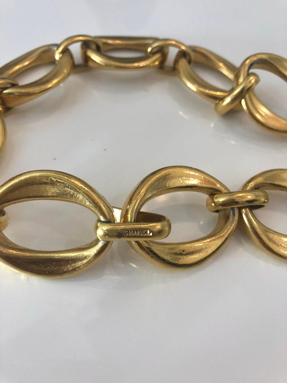 Chanel Vintage Gold Chain Choker Necklace In Excellent Condition In Thousand Oaks, CA