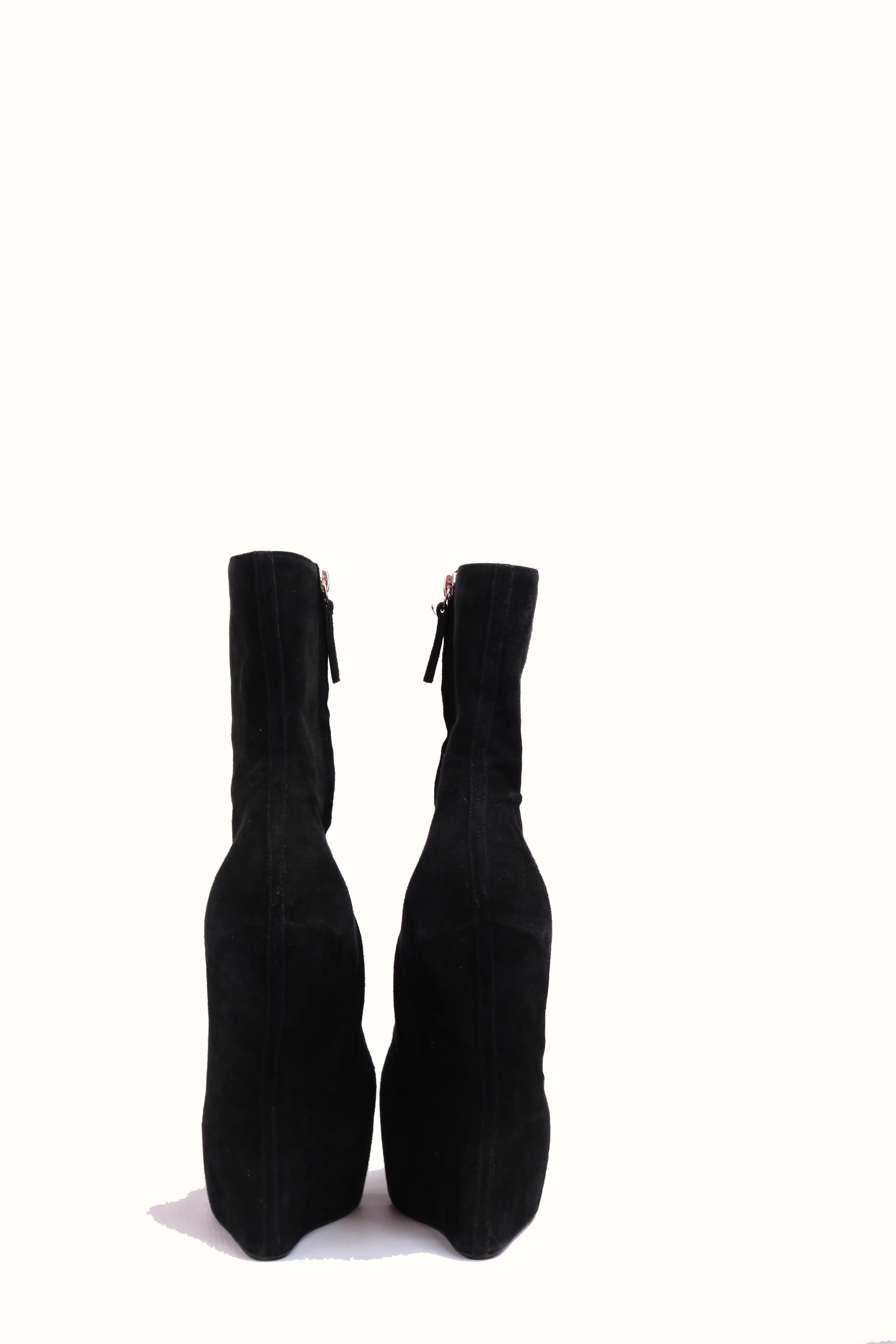 -Black Suede Curved Wedge Platform Ankle Boots
- Avante Guard - super unique!
-Size 7.5 

