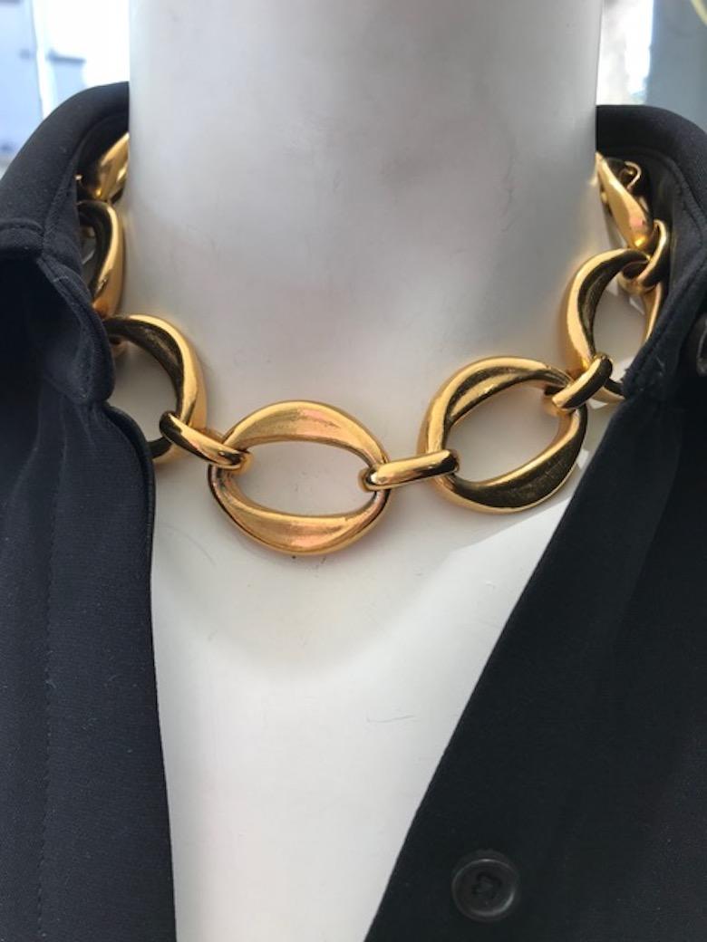 Women's Chanel Vintage Gold Chain Choker Necklace