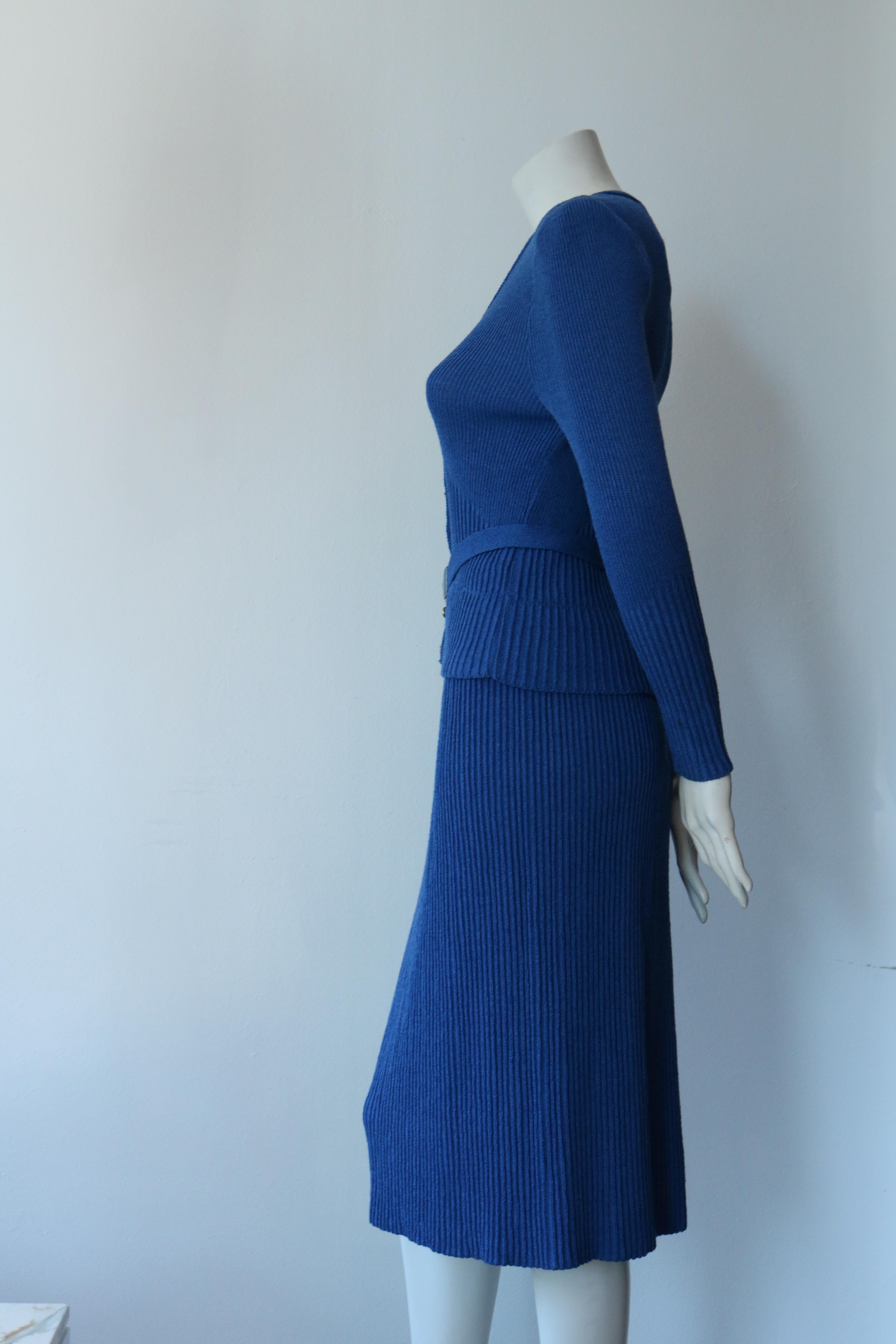Women's or Men's Oscar De La Renta Knit Suit  