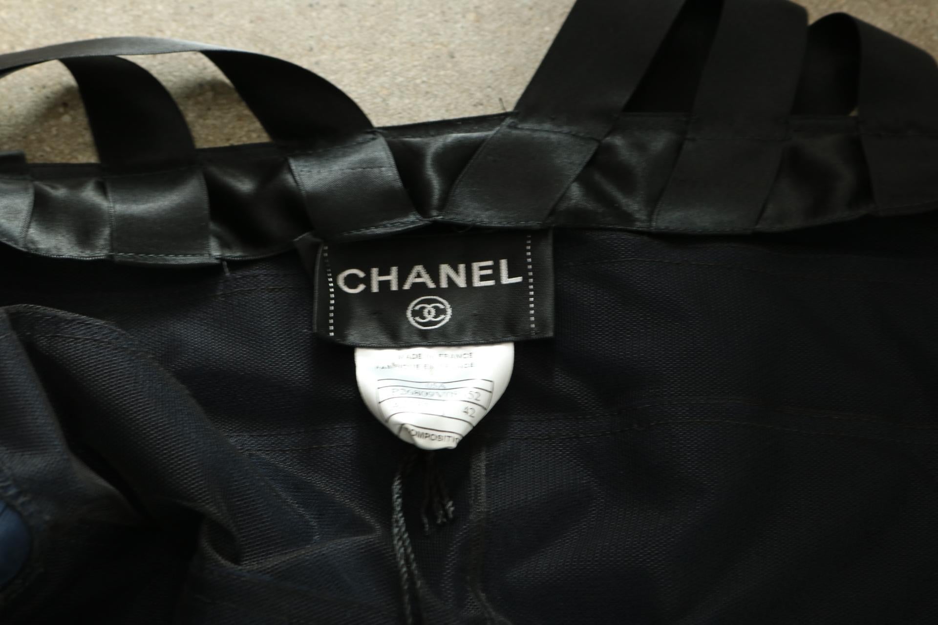 Chanel Runway Ribbon Cocktail Dress  In Excellent Condition For Sale In Thousand Oaks, CA