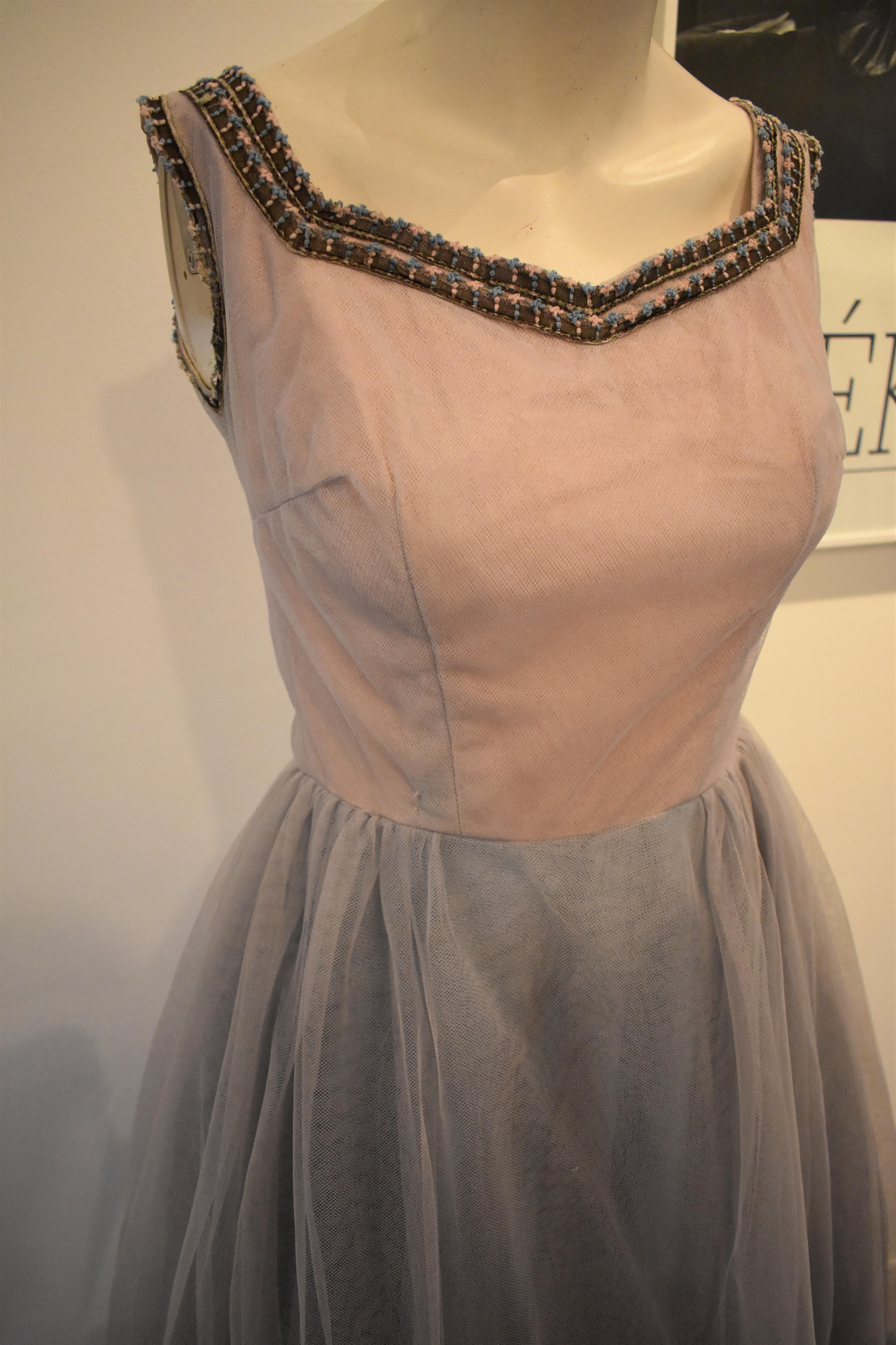 FINAL SALE Pierre Balmain Attributed Haute Couture Ball Gown, Circa 1955 In Good Condition For Sale In Amsterdam, NL