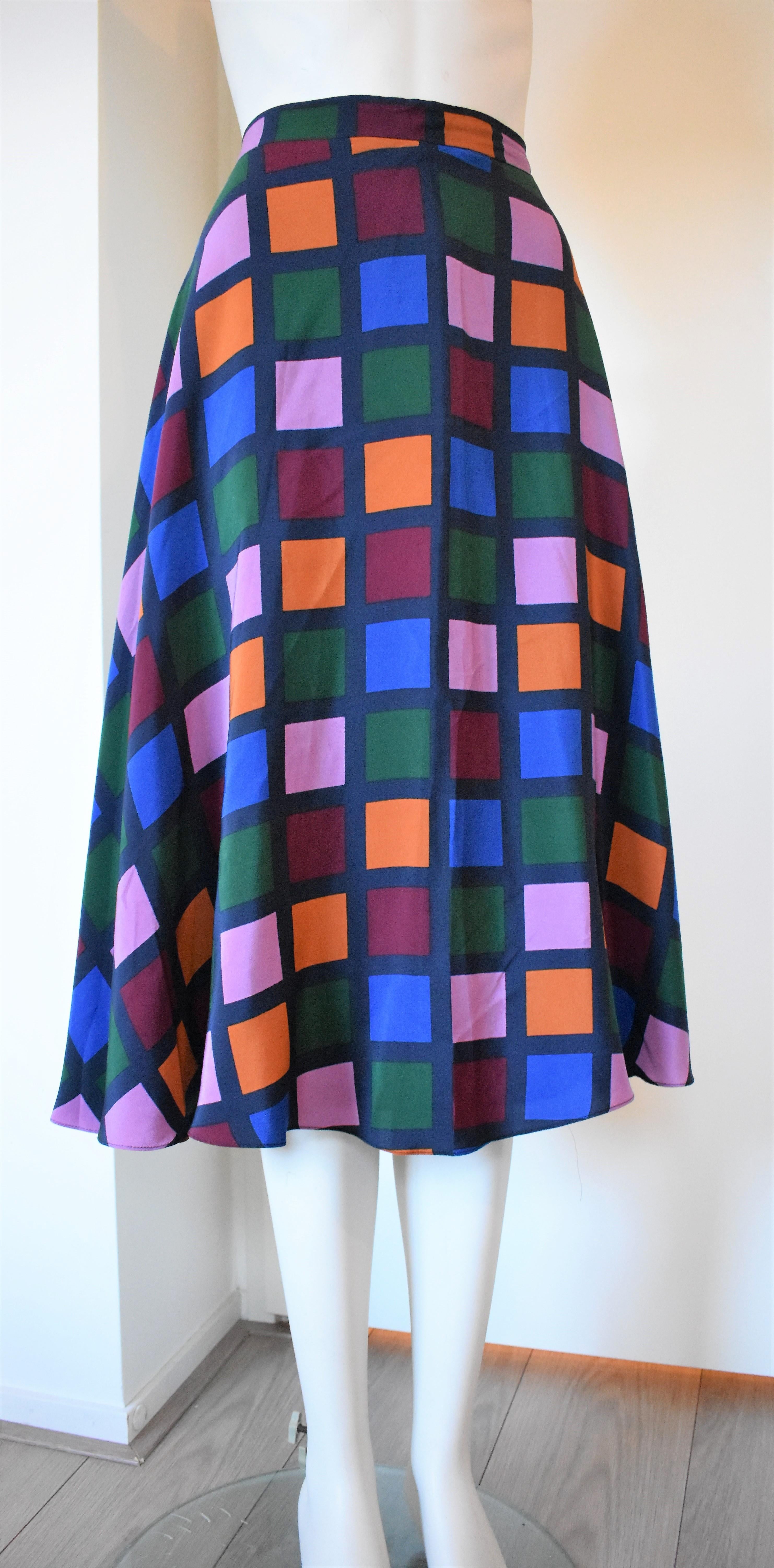 Vintage very colorful checkered harlequin skirt made from pure silk in very good condition. Before shipping, the skirt will be sent to a specialist for a complementary dry cleaning, so it will be perfect and ready to wear upon arrival. 