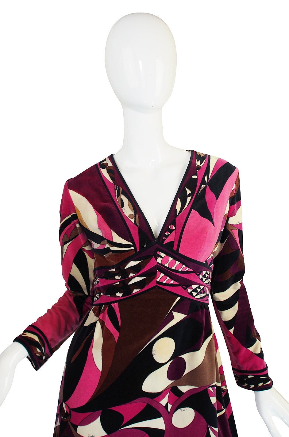 1960s Rich Hued Pucci Velvet Shift Dress In Excellent Condition For Sale In Rockwood, ON