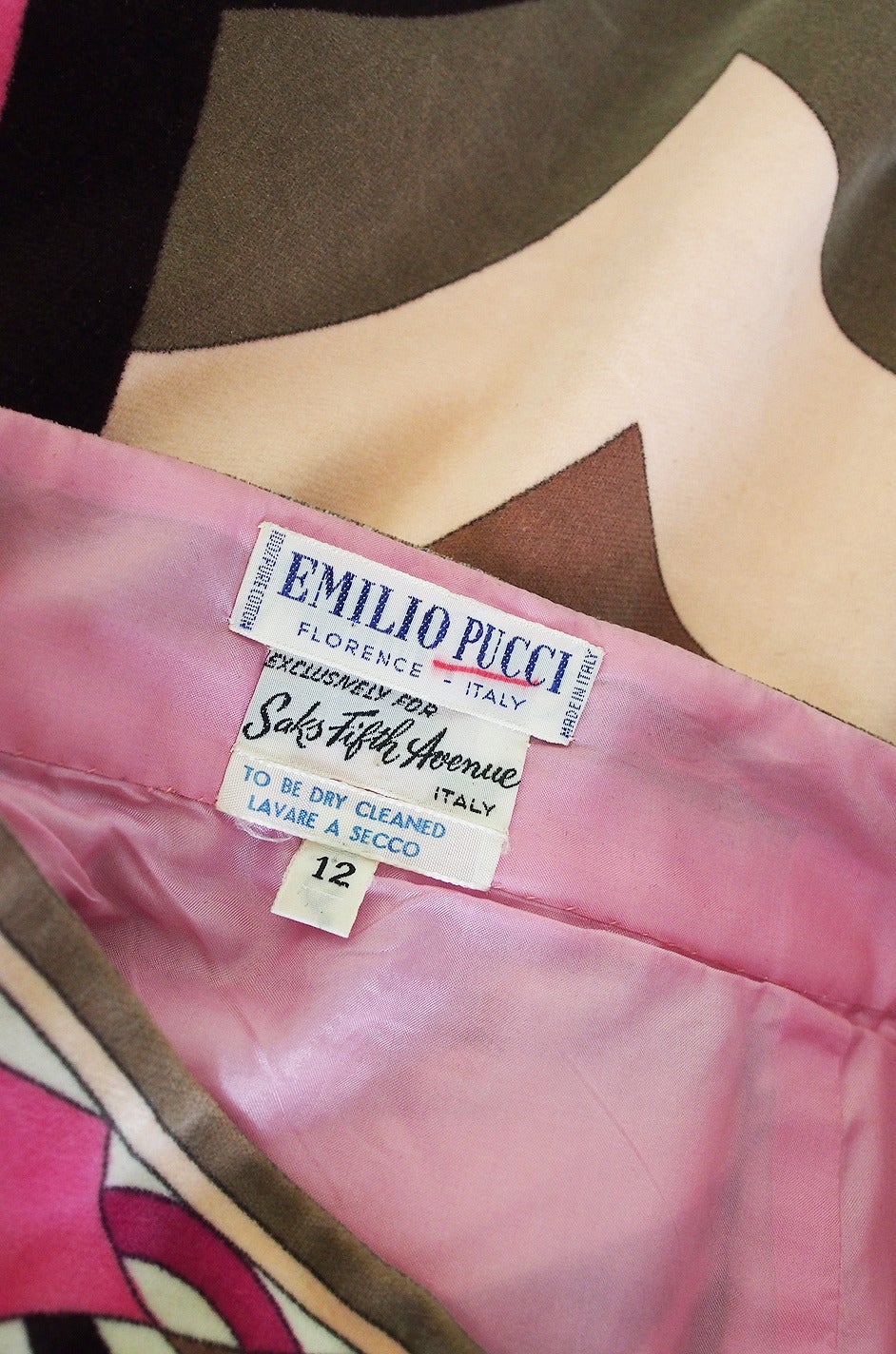 1960s Beautiful Pink Velvet Emilio Pucci Skirt For Sale 2