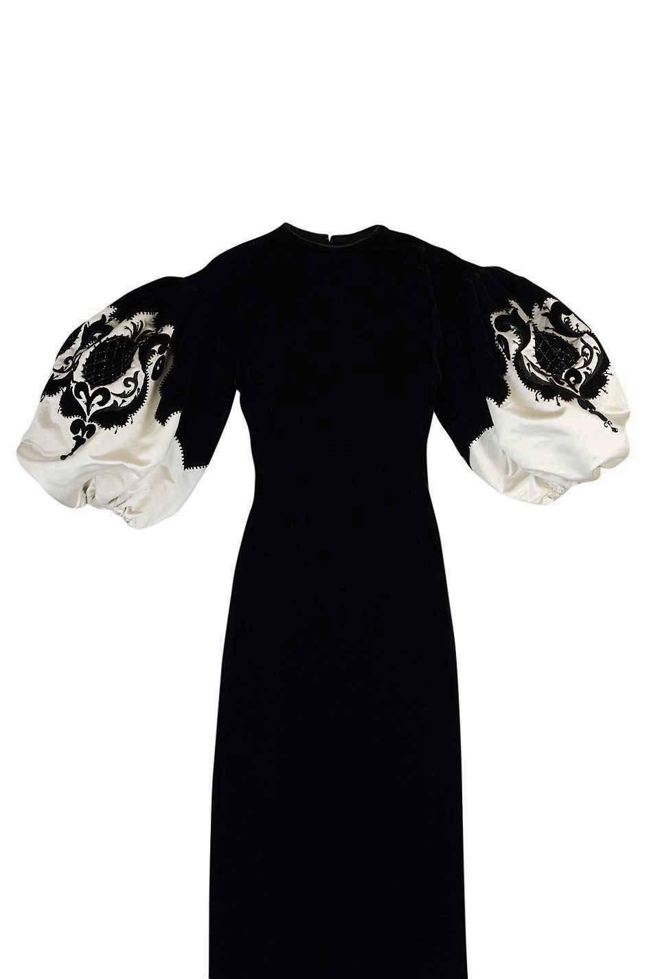 1960s Pierre Balmain Haute Couture Lesage Beaded Velvet Dress 1