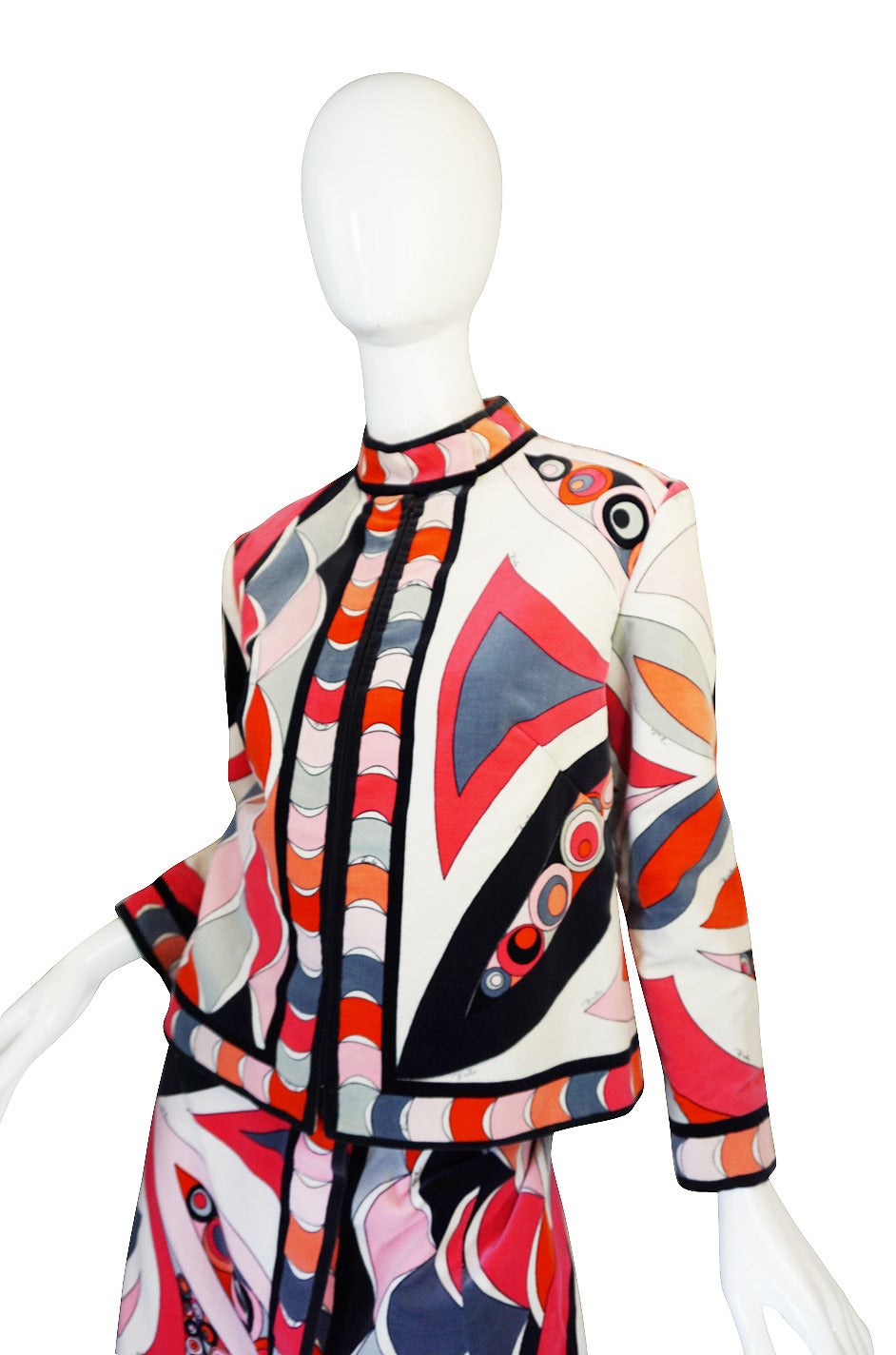 Women's 1960s Beautiful Velvet Coral Pucci Jacket & Skirt