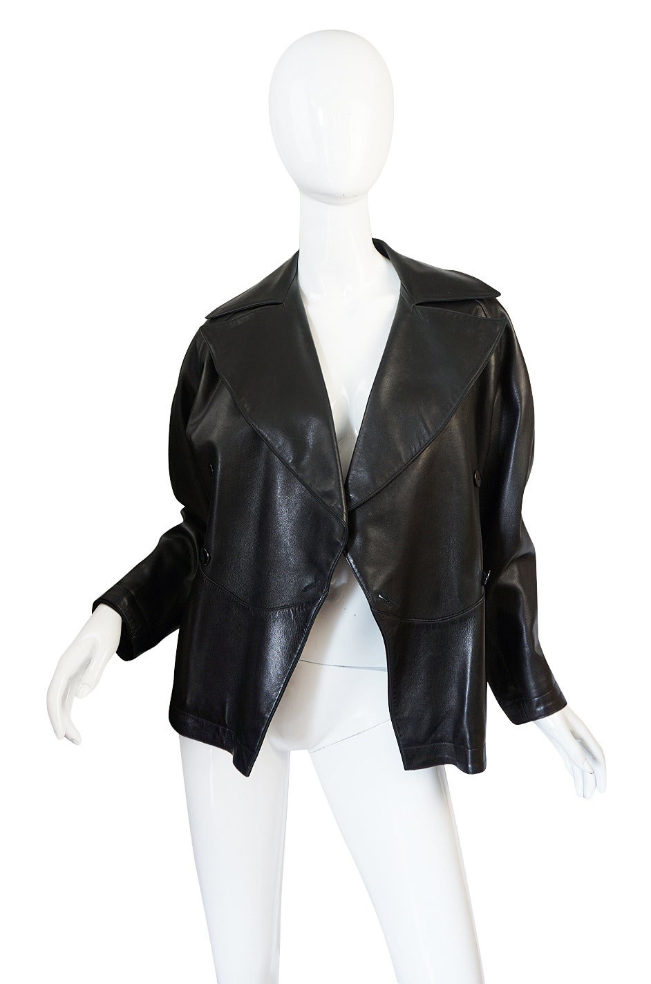 1980s Azzedine Alaia Fitted Black Leather Jacket In Excellent Condition For Sale In Rockwood, ON