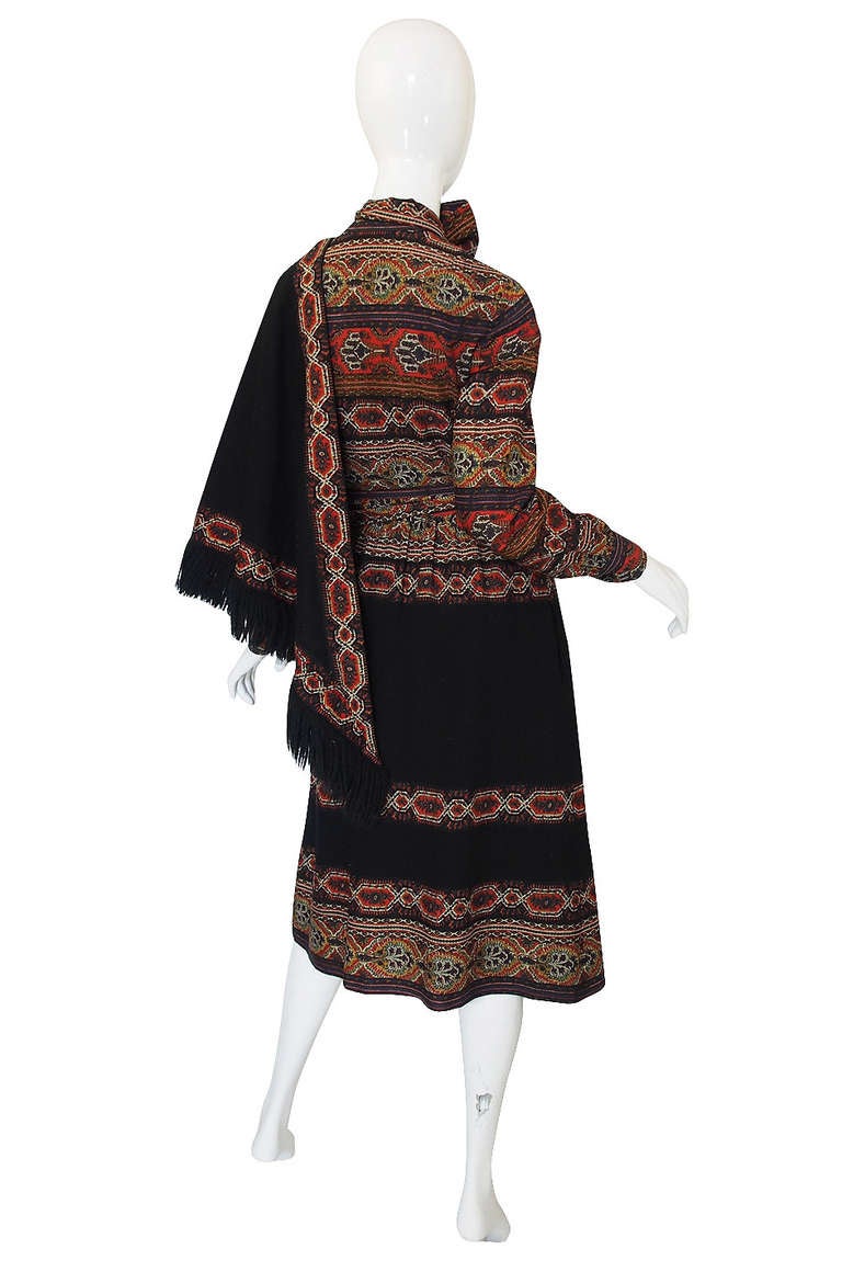 1960s Oscar de la Renta Dress and Shawl at 1stdibs