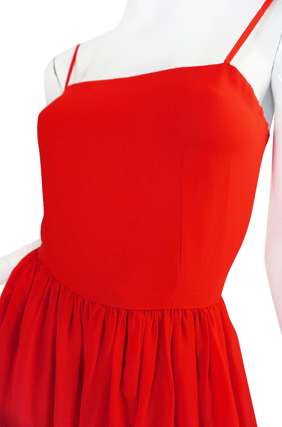 Beautiful 1970s Red Silk and Chiffon Lanvin Dress For Sale 3