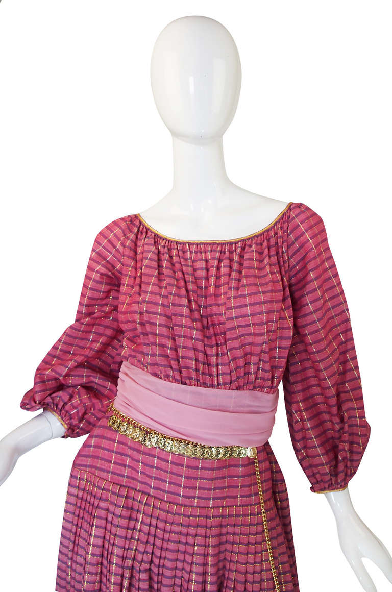 1960s Pat Sandler Pink & Gold Maxi Dress In Excellent Condition For Sale In Rockwood, ON