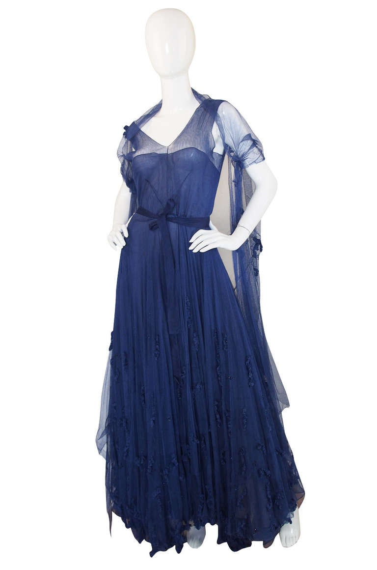 Late 1940s Norman Hartnell Attr Couture Net Gown In Excellent Condition In Rockwood, ON