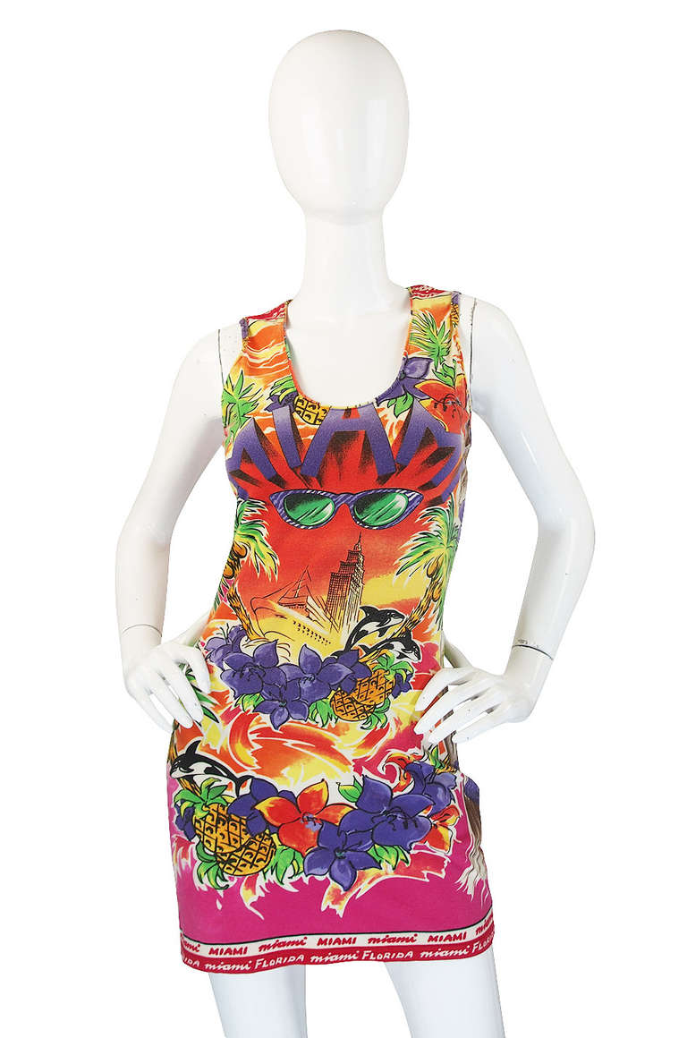 Rare 1990s Versace Couture Miami T Shirt Dress In Excellent Condition In Rockwood, ON