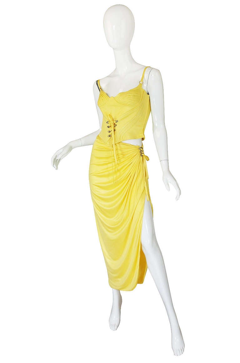 S/S 1995 Runway Gianna Versace Couture Corset & Skirt In Excellent Condition In Rockwood, ON