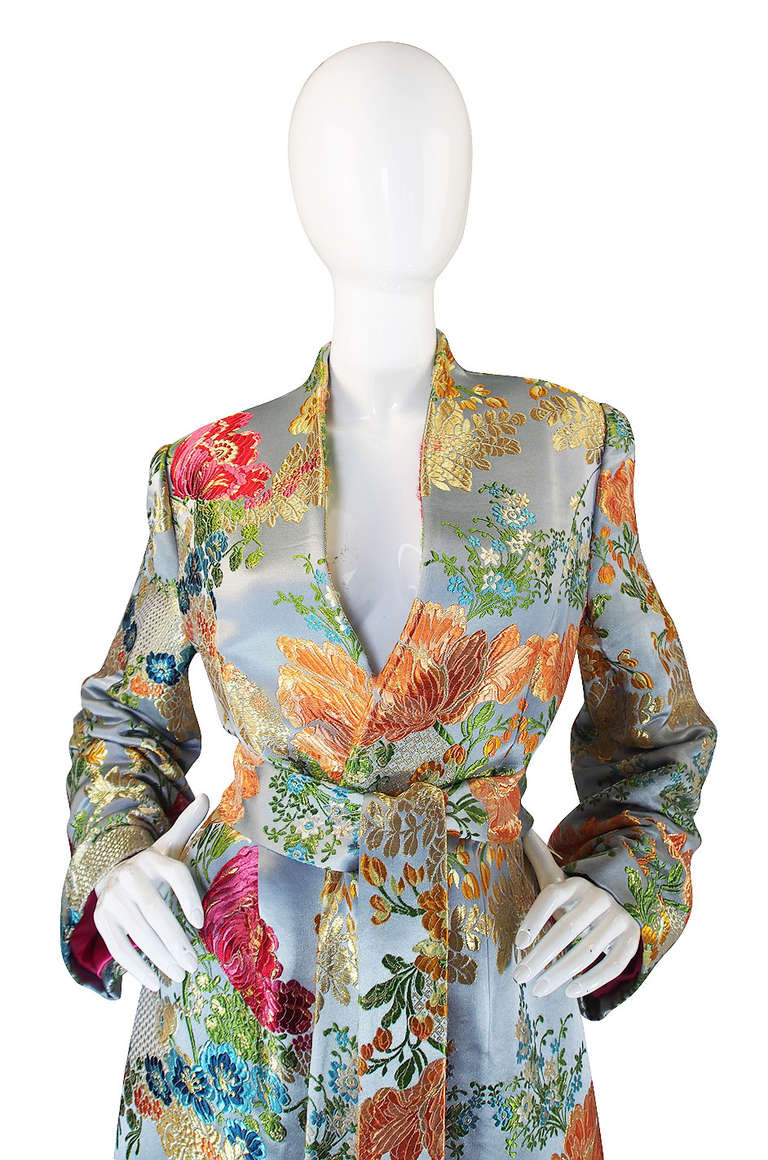 1990s Peggy Jennings SIlk Brocade Wrap Coat In Excellent Condition In Rockwood, ON