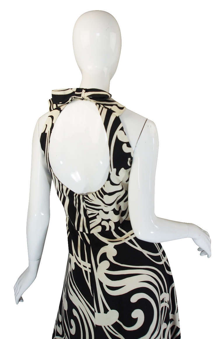 1970s Graphic Geoffrey Beene Silk Backless Dress For Sale 2