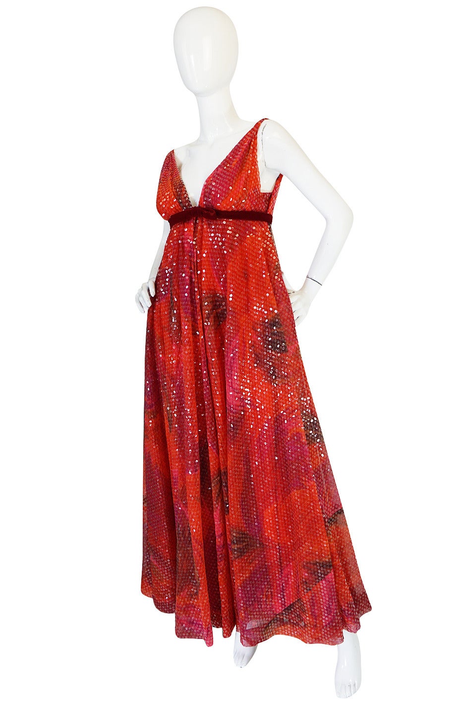 Extraordinary 1960s Sequin & Silk Plunging Travilla Gown In Excellent Condition For Sale In Rockwood, ON