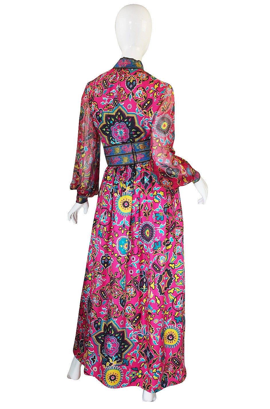 The twin of this stunning silk print maxi dress by Oscar de la Renta is held in the Goldstein Museum of Design (the last two photos are their collection archive photos) and they have this dated as being from the 1960-1969 period. The dress is