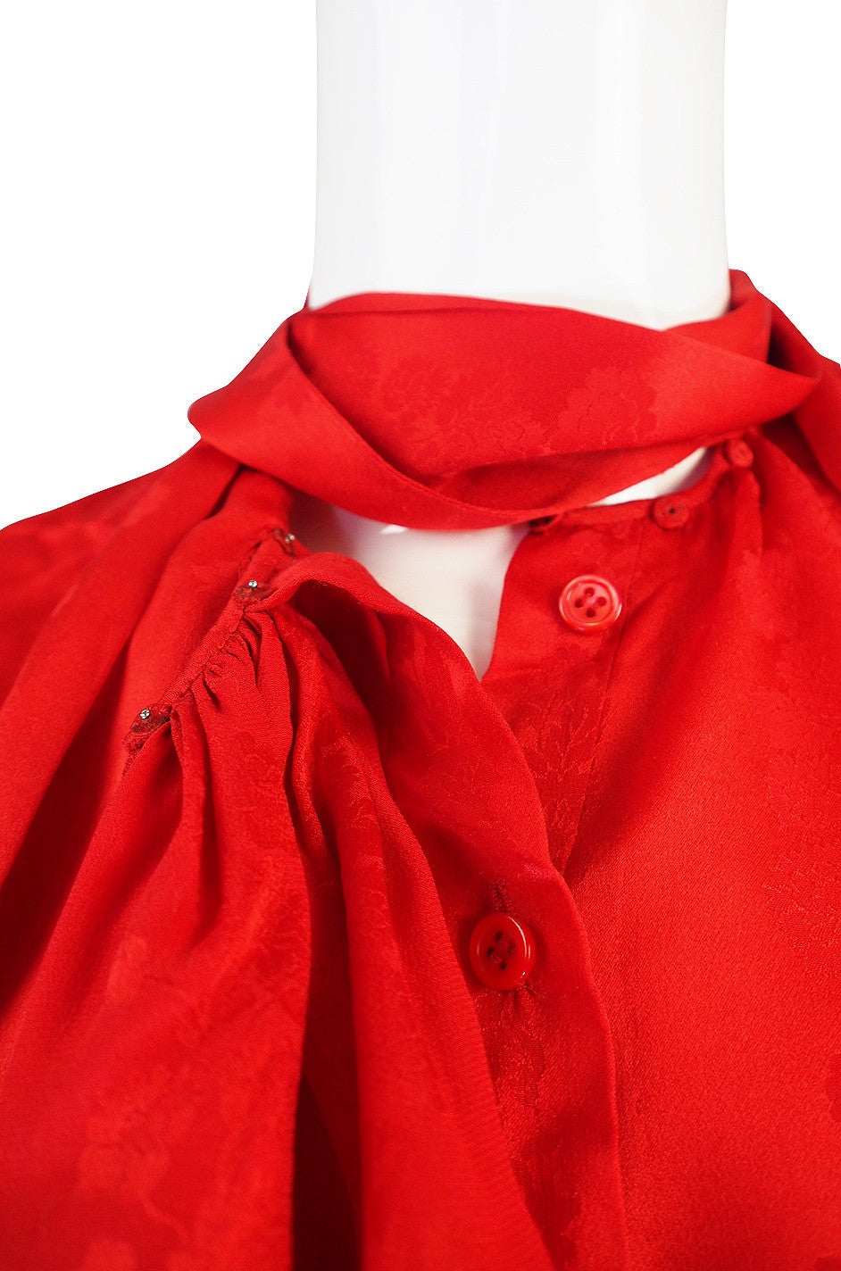 1979 Yves Saint Laurent Haute Couture Red Silk Top For Sale 1