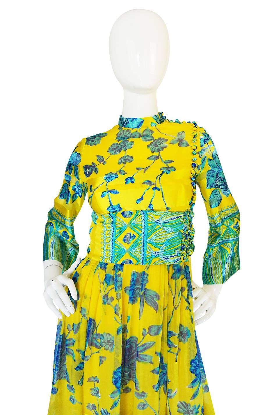 1960s Frog Knot Oscar de la Renta Silk Kimono Dress 1