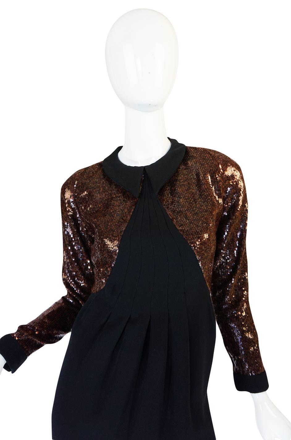 1980s Fine Geoffrey Beene Curved Sequin Fitted Dress In Excellent Condition In Rockwood, ON